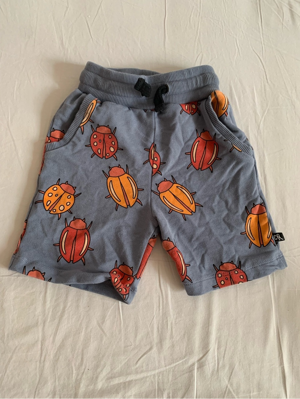 CarlijnQ Kids Scarab Print Bermuda Shorts 98-104cm